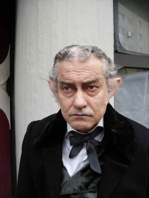 Rolf Kanies as a tired old Vampire Test Master in a new children's series for Spring of 2012